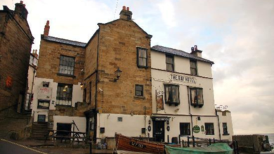 Pubs in Robin Hoods Bay