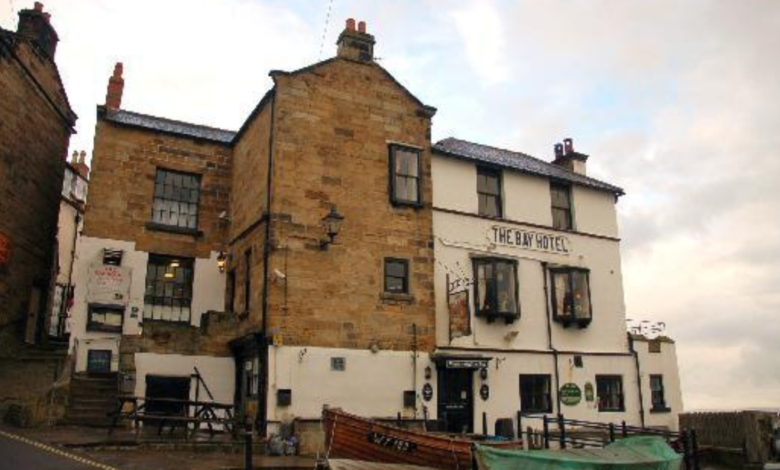 Pubs in Robin Hoods Bay