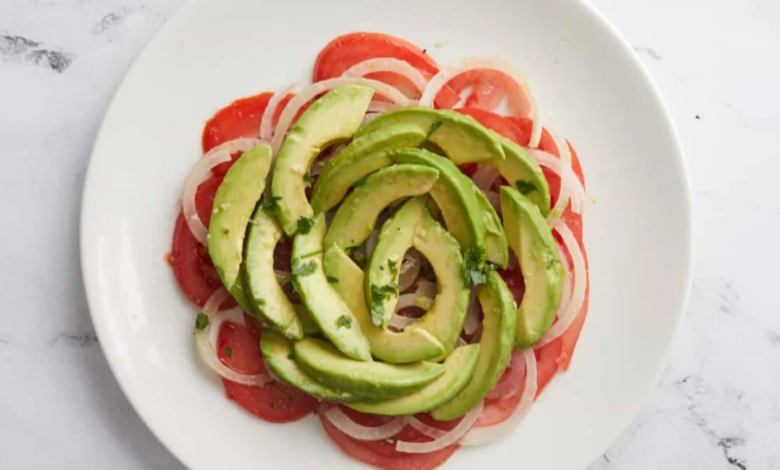 Best Ensalada Caprese Con Palta Near Me